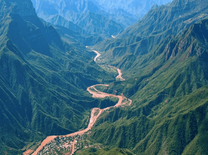 Despierta tus Sentidos: Senderismo en los Paisajes Naturales de Linares