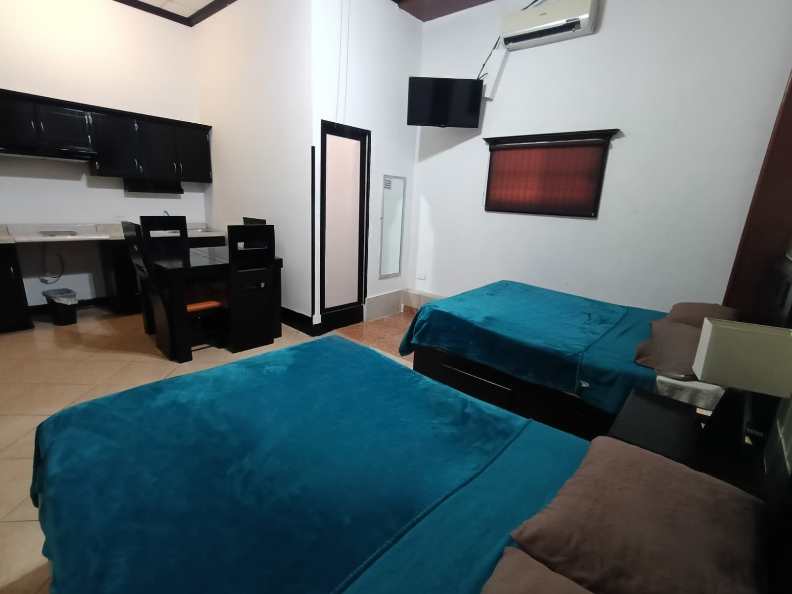 Estudio Doble Planta Alta imagen 3